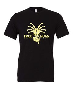 hugs face hugger alien movie funny black tshirt t-shirt 